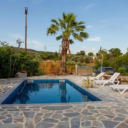 Casa de Férias Linovrochi House With Private Pool *