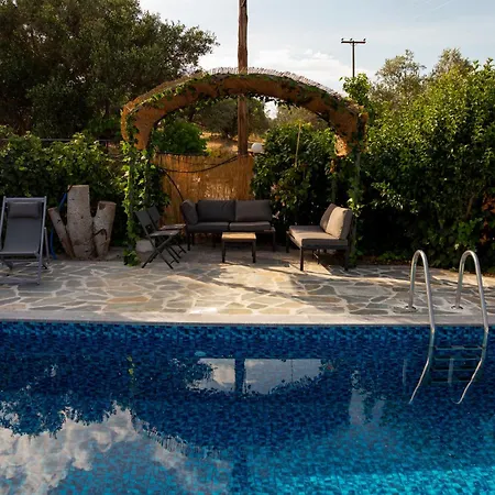 Casa de Férias Linovrochi House With Private Pool *
